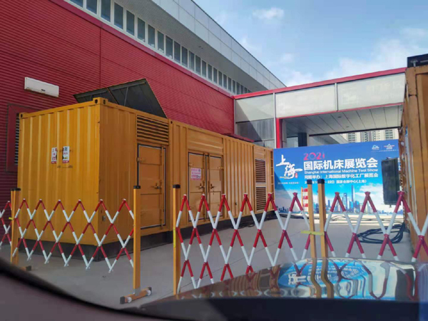 巴南发电车出租-发电机无电压或电压太低怎么办？