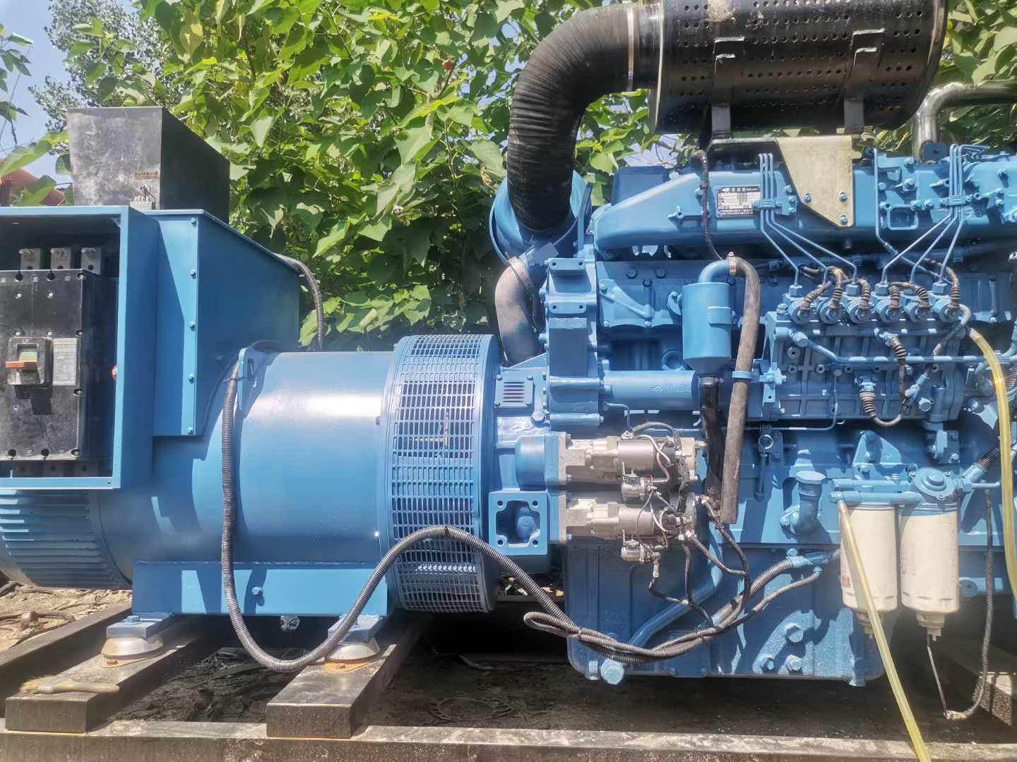 巴南详细说明降低 800kW 柴油发电机输出电流波动的方法