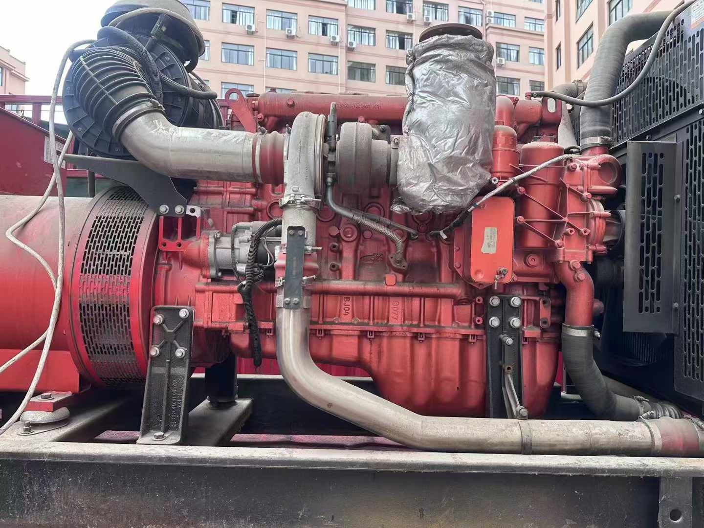 巴南如何选择适合 600kW 柴油发电机组的过载保护器？